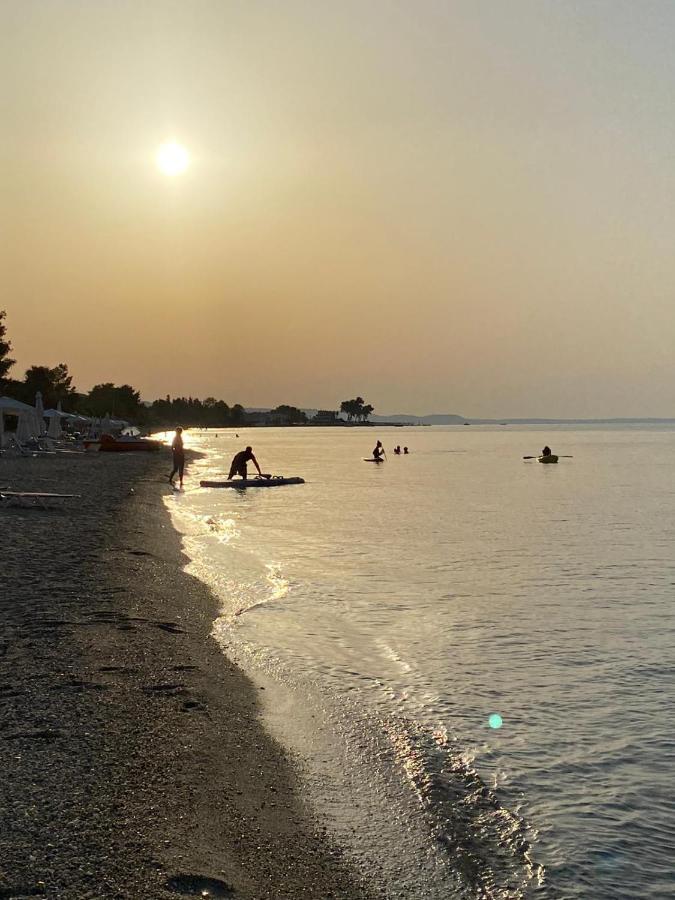 Beautiful Apartment By Center Of Pefkochori Chalkidiki Εξωτερικό φωτογραφία